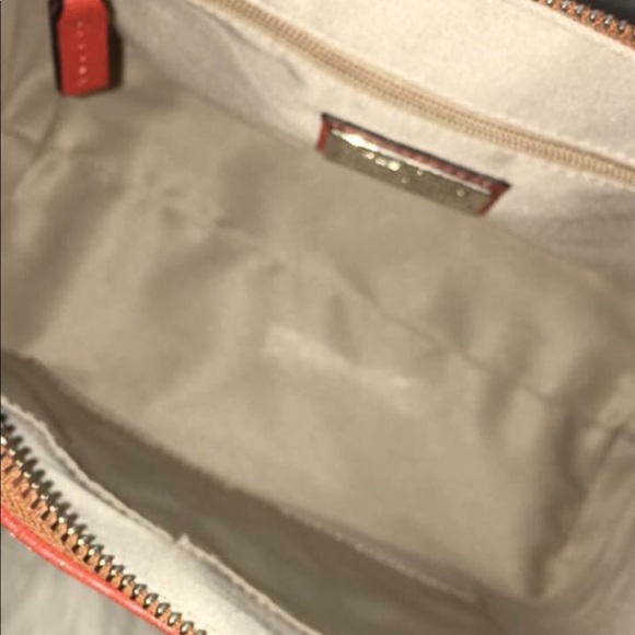 Auth Mario Valentino saffiano satchel bag like new - Picture 6 of 8